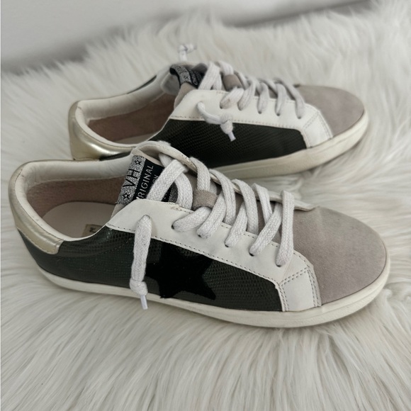 VINTAGE HAVANA Vixy Snake Embossed Mix Media
Sneakers - Picture 12 of 12